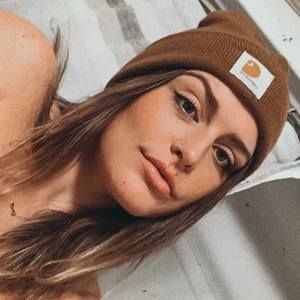 Meet your Posher, Alexa